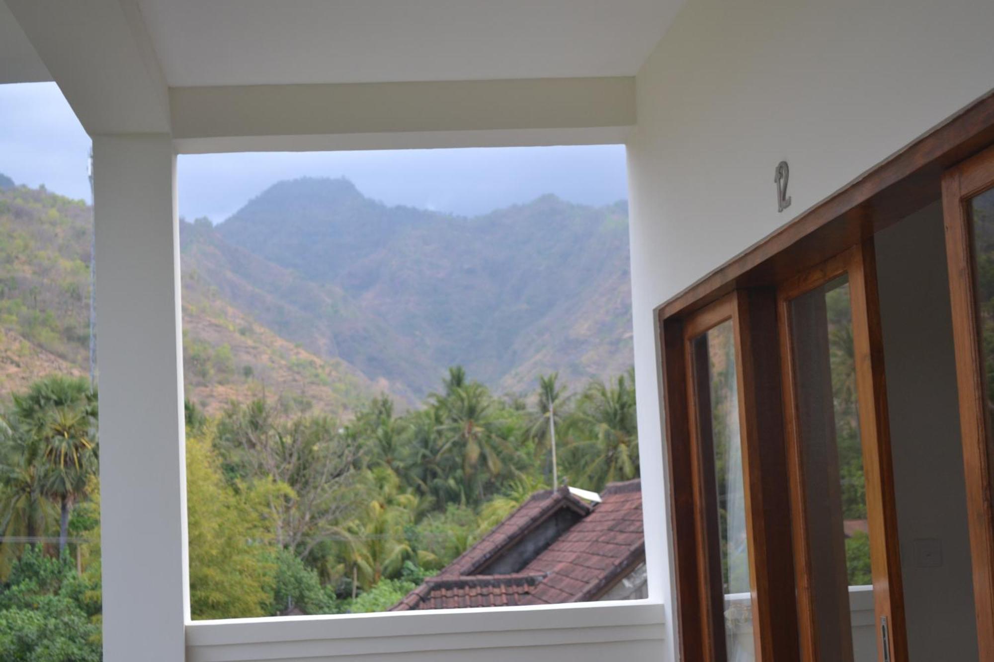 Master Homestay Amed Exterior foto