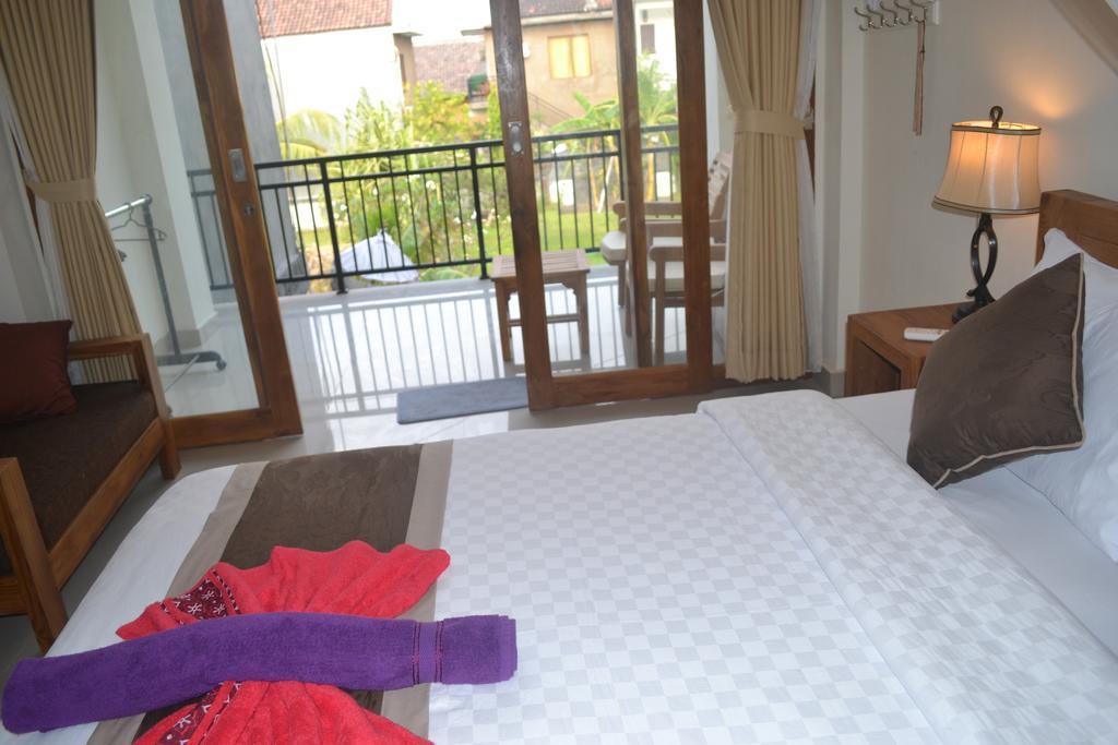 Master Homestay Amed Exterior foto