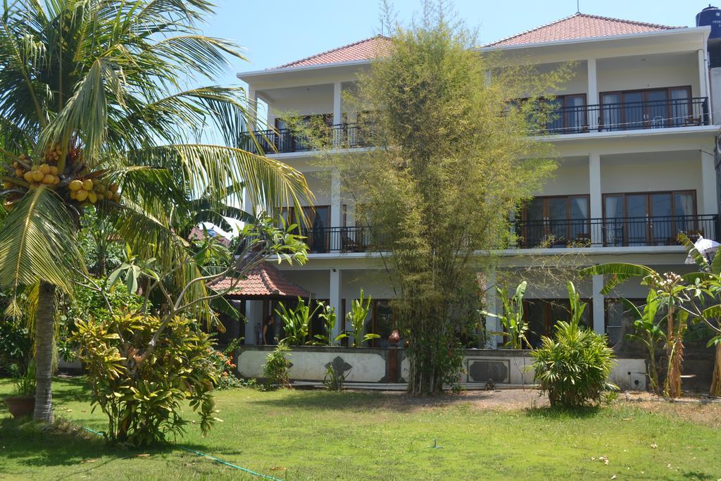 Master Homestay Amed Exterior foto