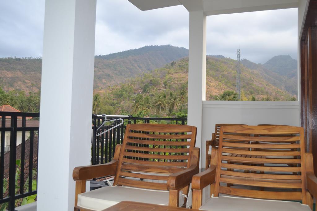 Master Homestay Amed Exterior foto
